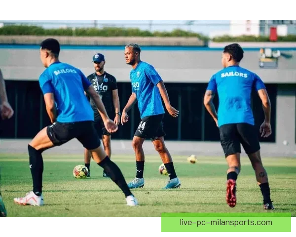 日乙足球比赛直播全面解析赛程看点与球队走势前瞻精彩瞬间实时关注